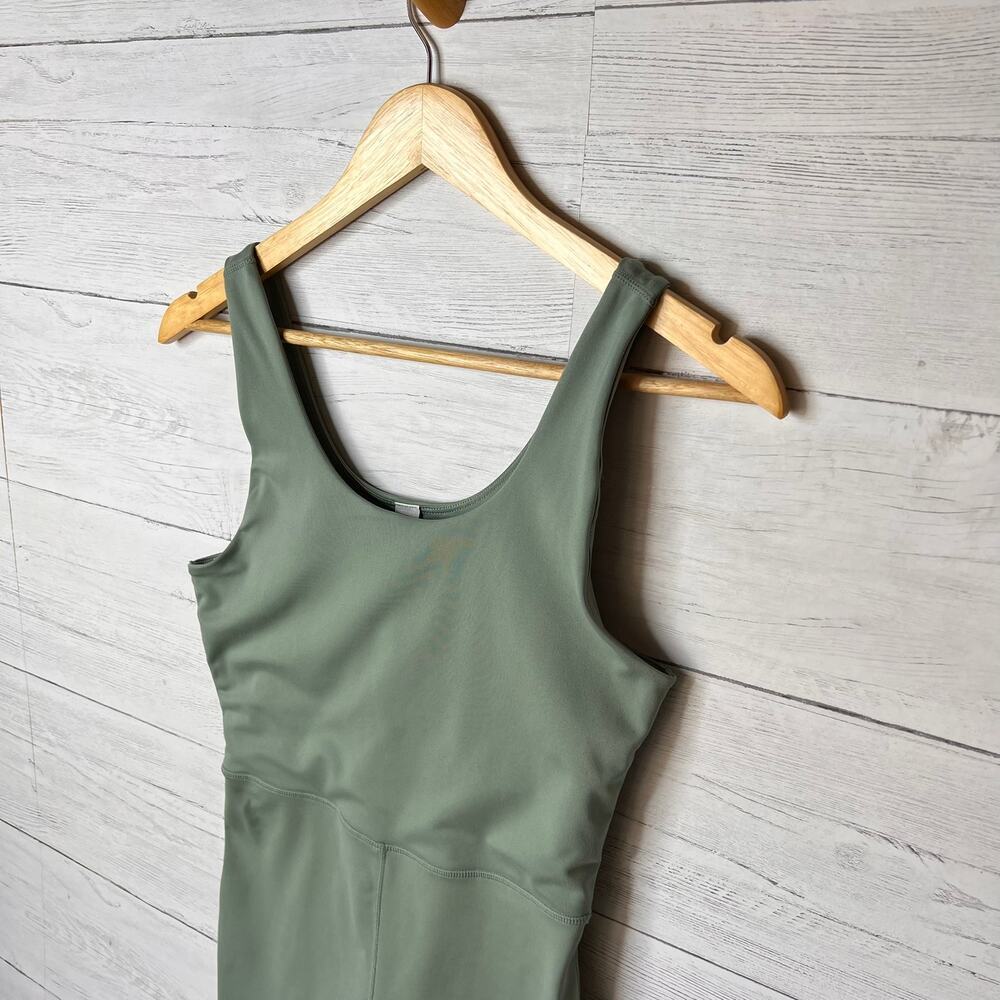 Yogalicious Romper Womens Size Medium Mint Green Lux Core Endurance Yoga Pilates - Picture 7 of 14
